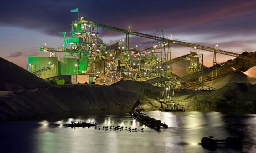 genset diesel dalam industri pertambangan